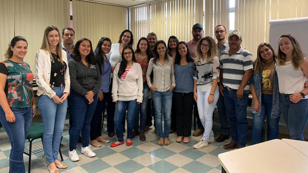 Santé participa do Curso de Habilitação de Médicos Veterinários no PNSE